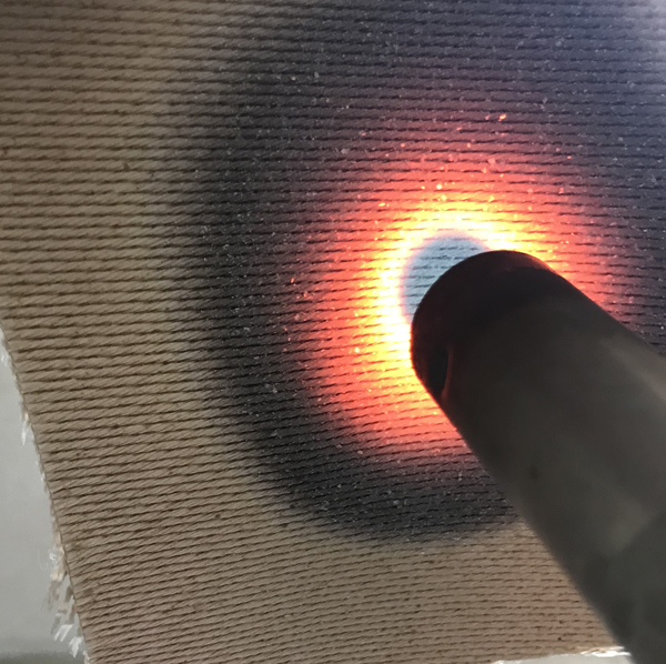 Tejido de fibra de vidrio recubierto de vermiculita