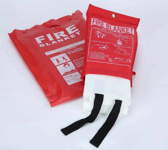 La introducción de la manta ignífuga