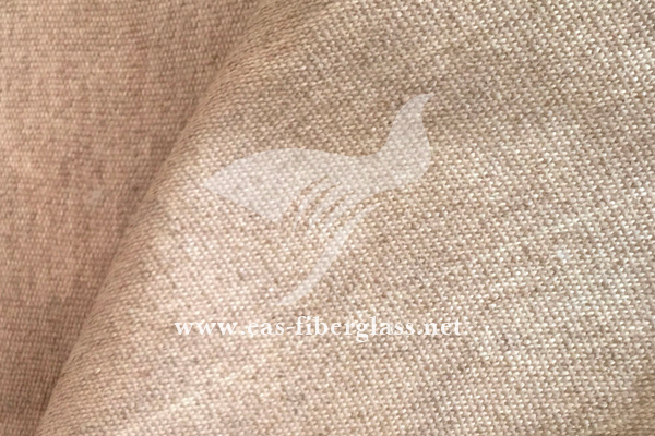 Tela cerámica recubierta de vermiculita: protección de alto rendimiento en entornos de calor extremo