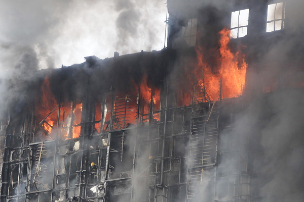 Cortina cortafuegos y extinción